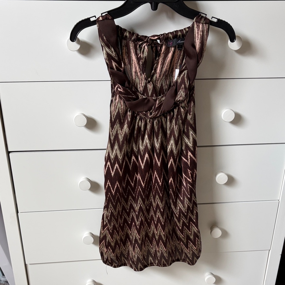 🍂NWT HEARTSOUL WOMENS SIZE SMALL BROWN HALTER TOP
